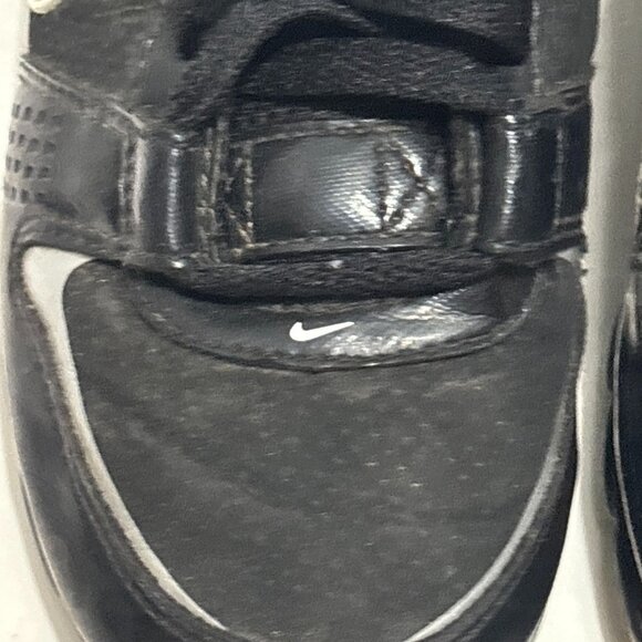 Nike Youth Black White Football Cleats Land Shark Athletic Shoes 4Y - Picture 8 of 16